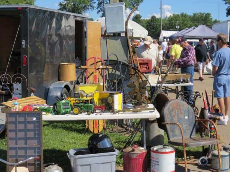 Shawano Wisconsin Outdoor Flea Market Zurko Promotions